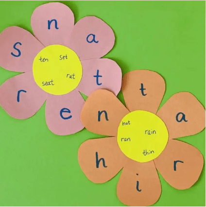 Alphabet Petal craft Word Making. cvc words craft